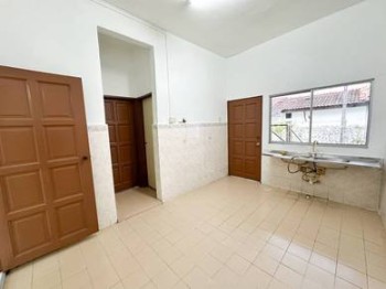 Photo #6