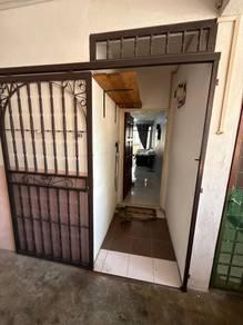 Condominium at Halaman Cendana, Persiaran Mayang Pasir 8, Bayan Lepas, photo 1