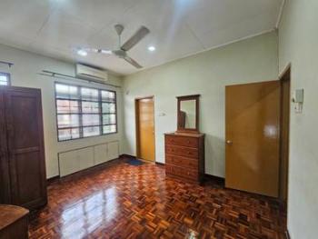 卧室 – Putra Heights, Putra Heights的房屋，照片5