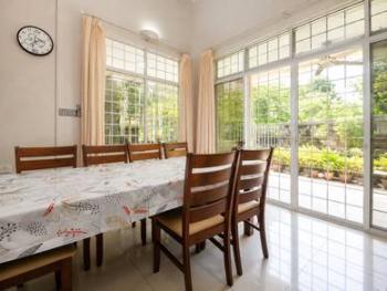 Ruang tamu & makan – Banglo di Taman Bukit Padang, Kota Kinabalu, foto 8