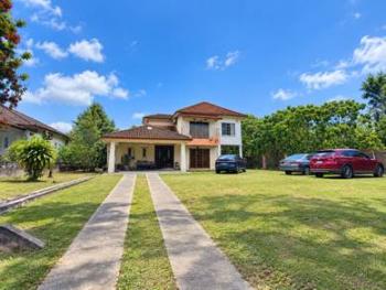Bungalow at Bukit Beruntung Golf & Country Resort, Bukit Beruntung, photo 1