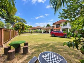 Bungalow at Bukit Beruntung Golf & Country Resort, Bukit Beruntung, photo 2