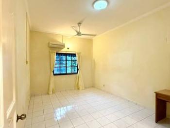 Rumah Bandar di Country Heights Kajang, Kajang, foto 3