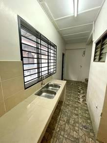 House at Seri Kembangan Serdang Raya, Seri Kembangan, photo 1