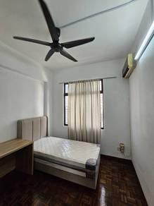 Apartmen di Jelutong Bukit Dumbar, Jelutong, foto 3
