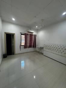 Jalan Utama @ Mutiara Rini, Skudai的房屋，照片5