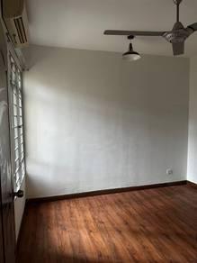 Condominium at Villa Park, Seri Kembangan, photo 6