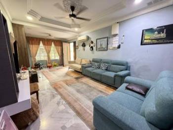 Bungalow at Jalan Melor, Bukit Beruntung, photo 2