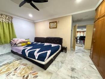 Bungalow at Jalan Melor, Bukit Beruntung, photo 7