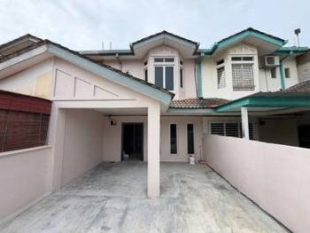 House at Jalan Anggerik 3B, Bukit Beruntung, photo 2