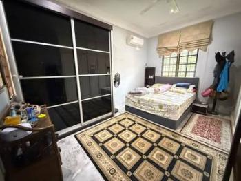 Bungalow at Jalan Melor, Bukit Beruntung, photo 6