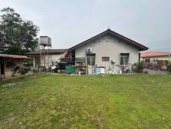 Banglo di Batu 18, Kampung Kenanga, Rawang, foto 2