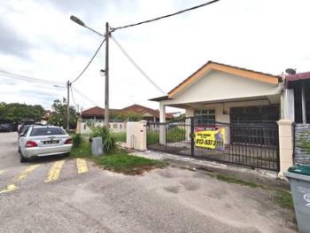 House at TAMAN MERAK, BUKIT KATIL, Bukit Katil, photo 1