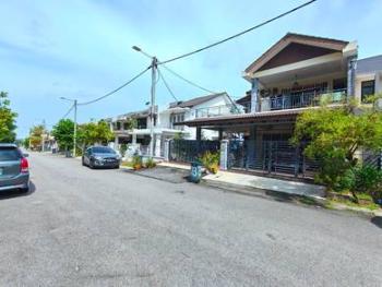外观 – Taman Muzaffar Heights, Ayer Keroh的房屋，照片2