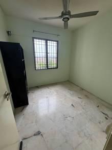 Apartment at Seri Pinang, Seri Kembangan, photo 8