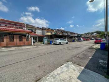Taman Bunga Negara Seksyen 27, Shah Alam的房屋，照片3