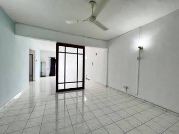Condominium at Tiara Kelana, Petaling Jaya, photo 3