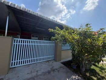 Rumah di Taman Mahsuri, Padang Serai, foto 1