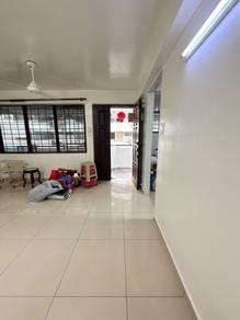 Apartment at Desa Green, Jelutong, photo 6
