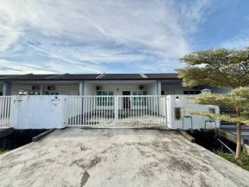 Exterior – House at Southlake, Miri, photo 1