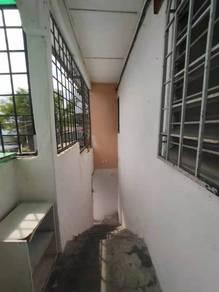 Rumah Bandar di Taman Kajang Utama, Kajang, foto 5