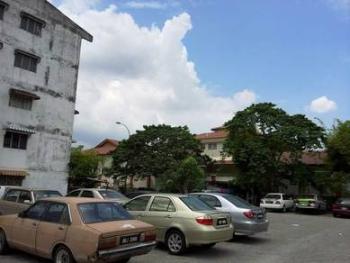 Taman Bukit Mewah, Kajang的组屋，照片3