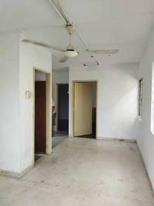 Rumah Bandar di Taman Kajang Utama, Kajang, foto 2