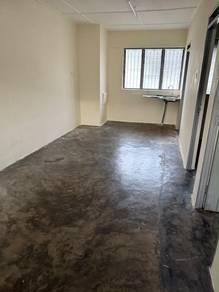 Flat at Blok 20, Taman Ungku Tun Aminah, Skudai, photo 2