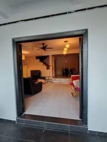 Taman Mount Austin, Johor Bahru的房屋，照片1