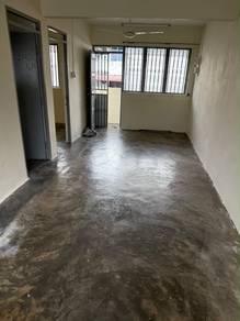 Flat at Blok 20, Taman Ungku Tun Aminah, Skudai, photo 1