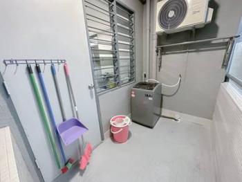 Balkoni – Bilik di Plaza Berjaya, Bukit Bintang, foto 10
