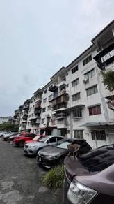 Flat at Taman Bukit Mewah, Kajang, photo 1