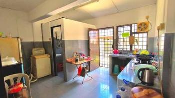 Jalan Bunga Kertas, Kulai的房屋，照片5