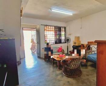 Jalan Bunga Kertas, Kulai的房屋，照片2