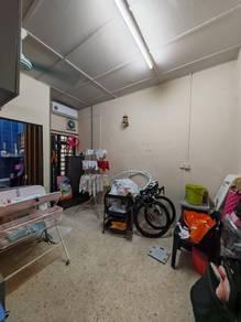 Jalan Sri Putri 1 Taman Putri, Kulai的房屋，照片4