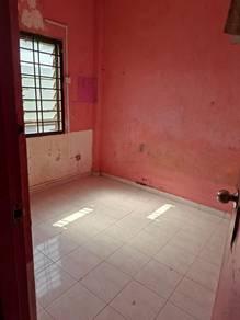 Flat at Taman Harmoni 2, Skudai, photo 4