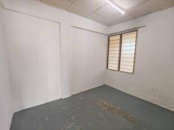 Flat at Jalan Harmonium, Taman Desa Tebrau, Tebrau, photo 3