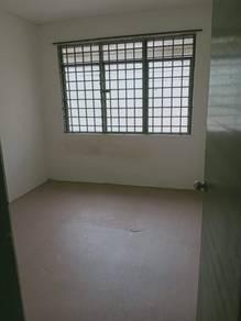 Bilik tidur – Pangsapuri di Jalan Nibong 28, Tebrau, foto 1