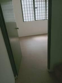 Bilik tidur – Pangsapuri di Jalan Nibong 28, Tebrau, foto 5