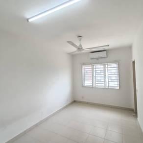 Persiaran Setia Makmur, Setia Alam的公寓，照片6
