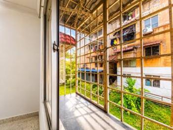 Sri Indah, Seri Kembangan的平层住宅，照片4