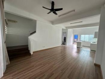 House at Taman Rimba, Kota Kinabalu, photo 1