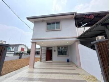 Jalan Scientex, Kulai的房屋，照片1
