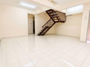 House at Seksyen 8, Bangi, photo 1