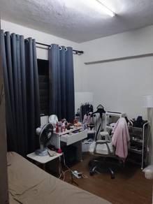 Jalan Sri Perkasa 1/1, Johor Bahru的平层住宅，照片3