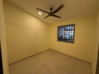 House at Taman Mawar, Pasir Gudang, photo 7
