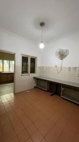 House at Taman Puncak Jalil, Puncak Jalil, photo 3