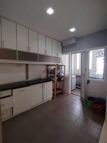 Condominium at Jalan Cemara, Taman Bukit Serdang, Seri Kembangan, photo 5