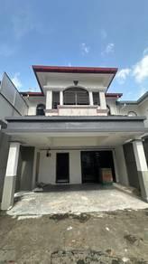 Rumah di Jalan Permas 15, Permas Jaya, foto 1
