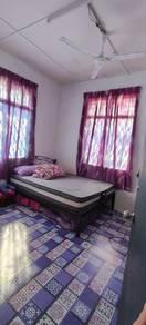 Bungalow at Sungai Isap Damai, Kuantan, photo 4